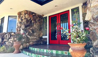 1650 Winterwarm Dr, Fallbrook, CA 92028