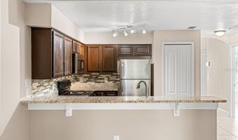 676 SANDY NECK Ln 102, Altamonte Springs, FL 32714