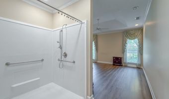 1030 Meadow Rdg, Bainbridge, GA 39819
