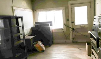 7 Frog Holler Ln, Augusta, ME 04330