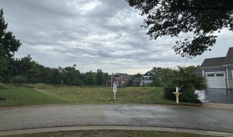 40590 N North Newport Dr, Antioch, IL 60002