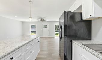 53 Bay Shore Dr, Apalachicola, FL 32320