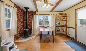 140 Garfield Rd, Bristol, CT 06010