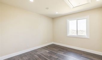 33110 Hillside Dr, Acton, CA 93550