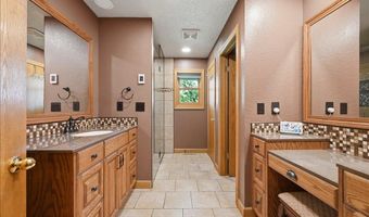 811 Yuma St, Belle Fourche, SD 57717