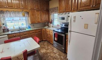 1607 Washington Ave, Baxter Springs, KS 66713