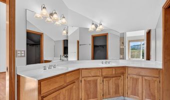 7130 Highway 66, Ashland, OR 97520