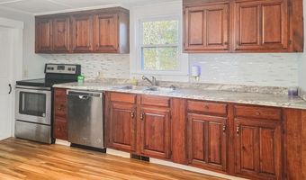 35 Canaan St, Canaan, NH 03741