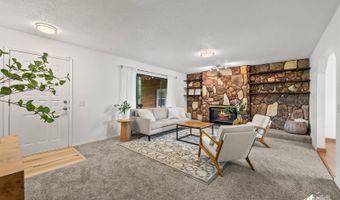 6860 Burlwood Dr, Anchorage, AK 99507