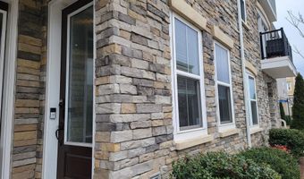 42043 BERKLEY HILL Ter, Aldie, VA 20105