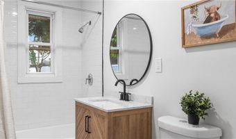 63 Prospect St, Lincoln, RI 02838