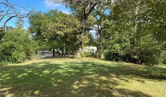 305 1st St, Barling, AR 72923