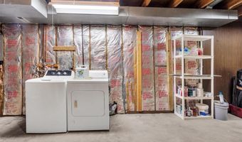 363 Windyoak Dr, Ballwin, MO 63021