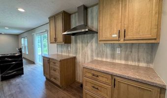 2428 Gibson Rd, Albany, GA 31705