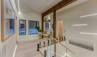 289 Ledgewood Dr, Bethlehem, NH 03574