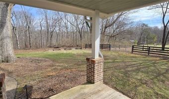 812 Bessie Ln, Ball Ground, GA 30107