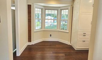 8925 FALLING CREEK Ct, Annandale, VA 22003