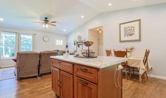 20129 Loop Rd, Batesville, IN 47006