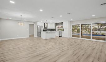 728 SPANISH MAIN Dr, Apollo Beach, FL 33572
