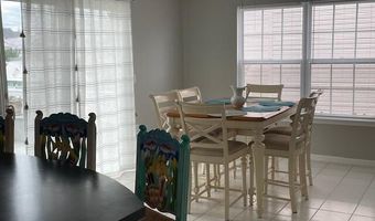 32 Toppinglift Dr, Bayville, NJ 08721