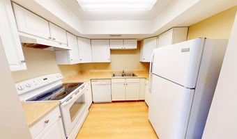 2064 Park Run Dr C, Columbus, OH 43220