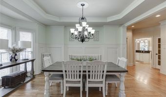1373 Mountain Lake Dr, Auburn, GA 30011