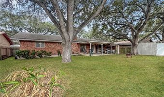 1600 Fairdale St, Alice, TX 78332