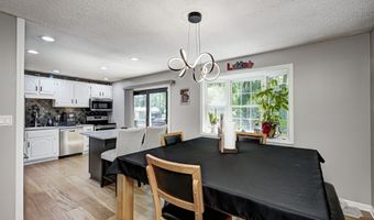 8710 Maple View Dr, Indianapolis, IN 46217