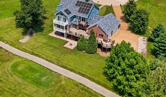 18 Woodland Hills Ct, Alton, IL 62002