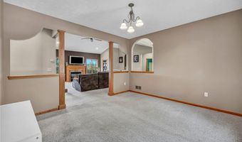 596 Vaughn Trl, Akron, OH 44319