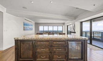 200 Harbor Dr 3702, San Diego, CA 92101