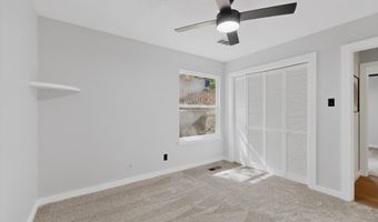 2704 Palo Alto Dr NE, Albuquerque, NM 87112