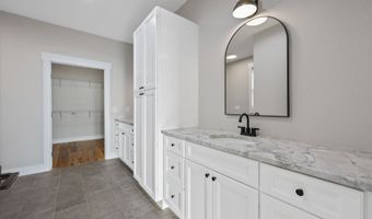 217 Masters Ln, Bean Station, TN 37708