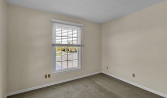 660 Youngs Rd E, Amherst, NY 14221