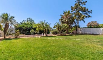 1546 Oak Ave, Carlsbad, CA 92008