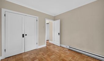 1557 MOUNT EAGLE, Alexandria, VA 22302