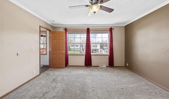 504 S Linn St, Anamosa, IA 52205