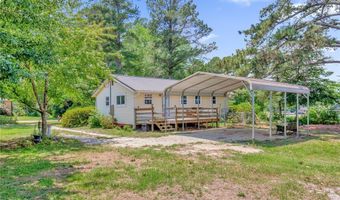 219 E Clinton St, Autryville, NC 28318