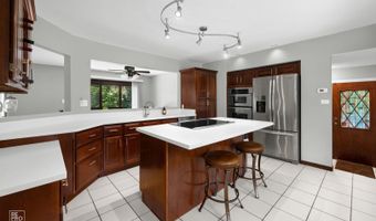 641 E Belmont Ave, Addison, IL 60101