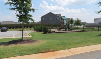 711 Burbrook Ln, Boiling Springs, SC 29316