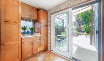 6433 La Paloma St, Carlsbad, CA 92009