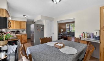 1707 Muny Vista Dr, Alton, IL 62002