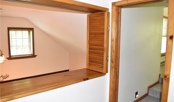 2071 Dewey Rd, Ashtabula, OH 44004