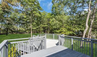 91 Highland Dr, Barnegat, NJ 08005