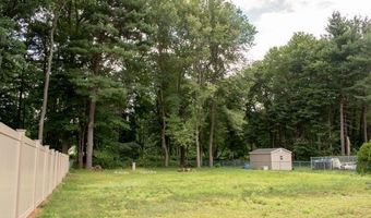 11 Melissa Ct, Albany, NY 12205