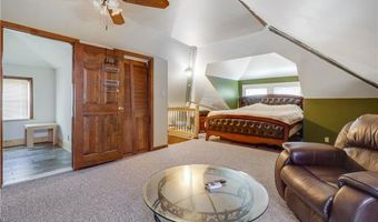 19 5th St, Ansonia, CT 06401