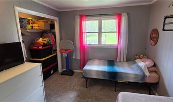 217 Camp Ground Rd, Addison, PA 15424