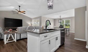 100 Reece Rd, Baxter, TN 38544