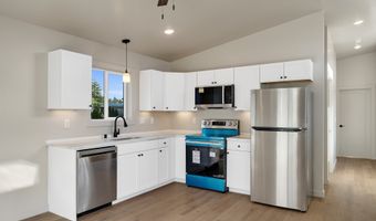 4600 SPRUCE St, Bay City, OR 97107