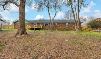 102 Stewart St, Albertville, AL 35950